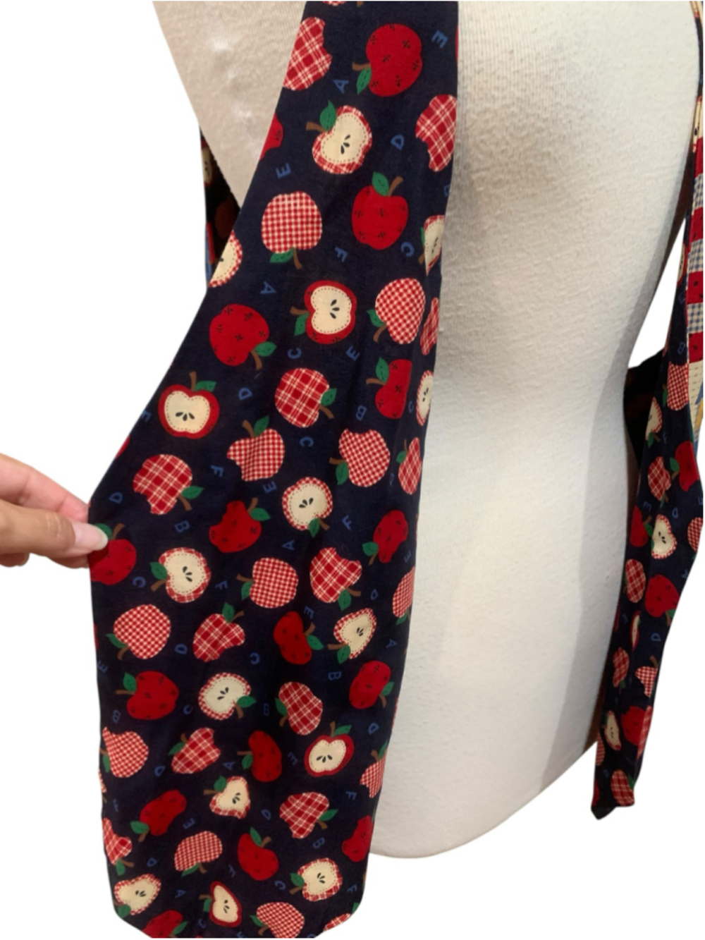 Vntg Women's School Theme quilt style printed Vest OSFM Blue and Red - Picture 6 of 6